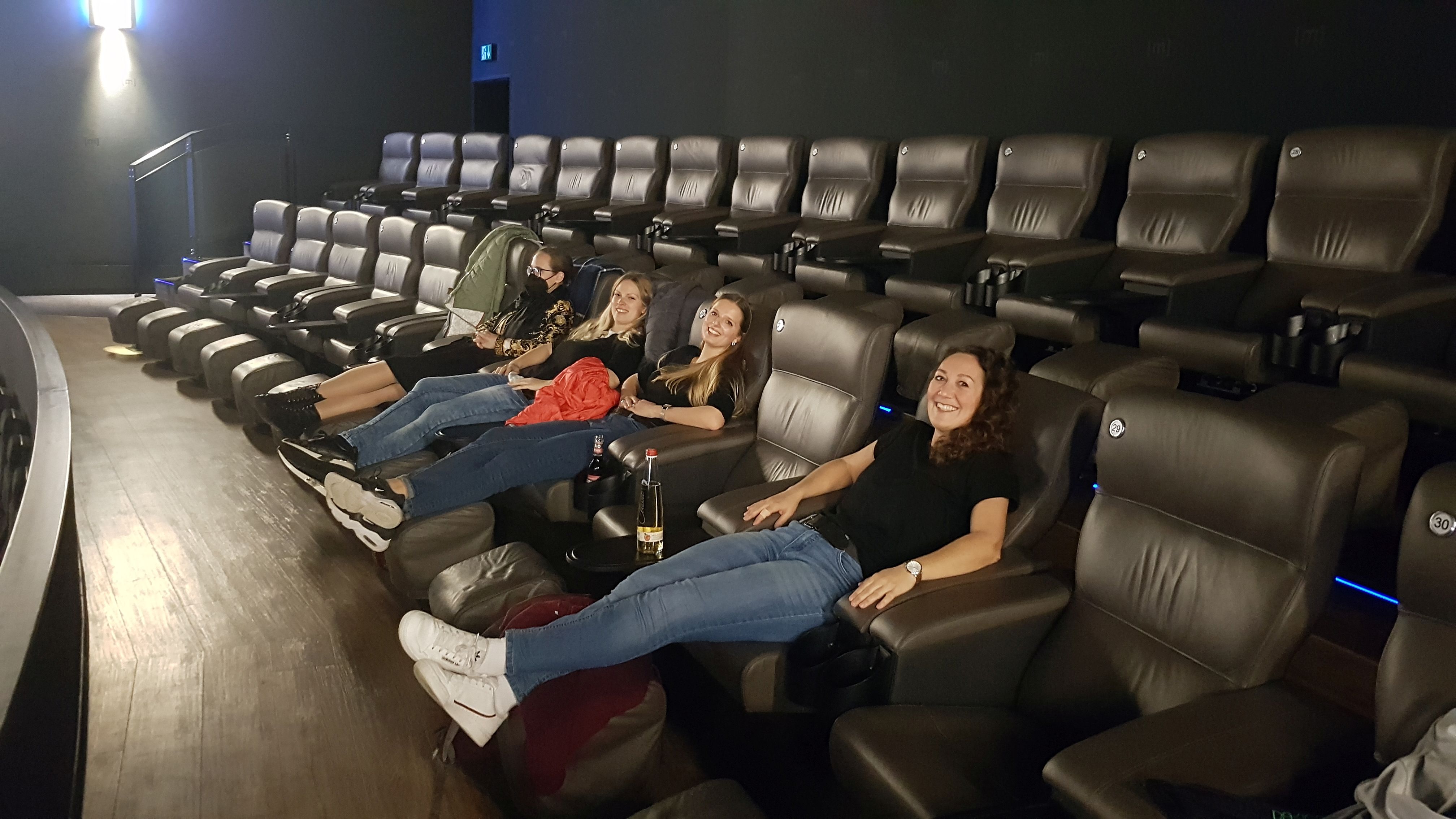 Kino Lehrer